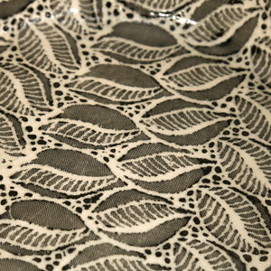 Terrafirma Large Round Cocktail Platter / Tahiti / Black