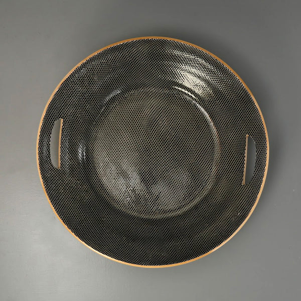 Terrafirma Presentation Bowl / Honeycomb / Black