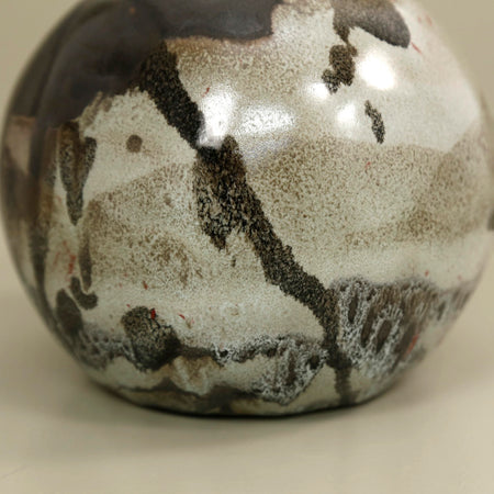 Small Sphere Vase / Marble Charcoal