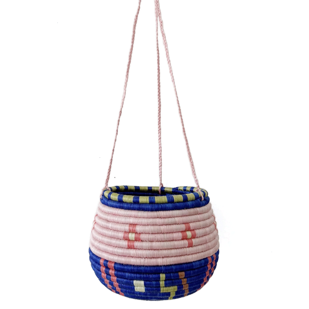 Woven Sweetgrass Hanging Planter / Ibamba