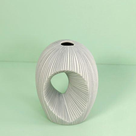 Artura Vase / Blue Stripe