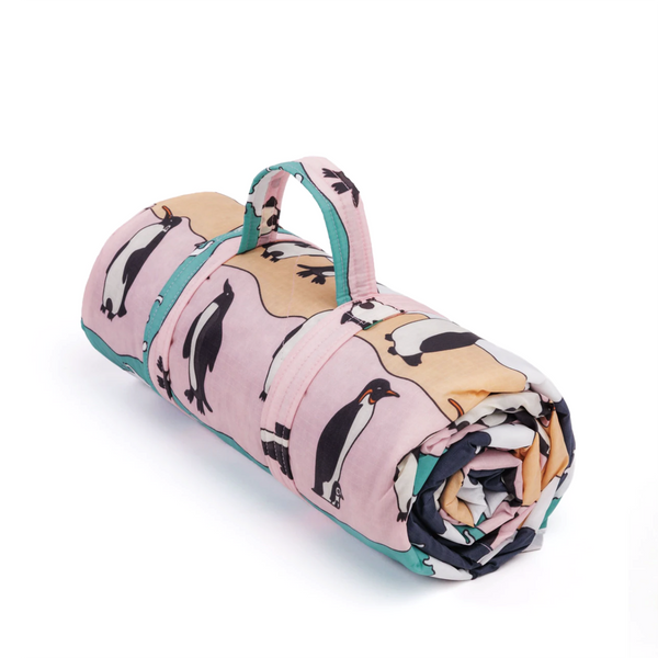 Baggu Puffy Picnic Blanket / Penguins