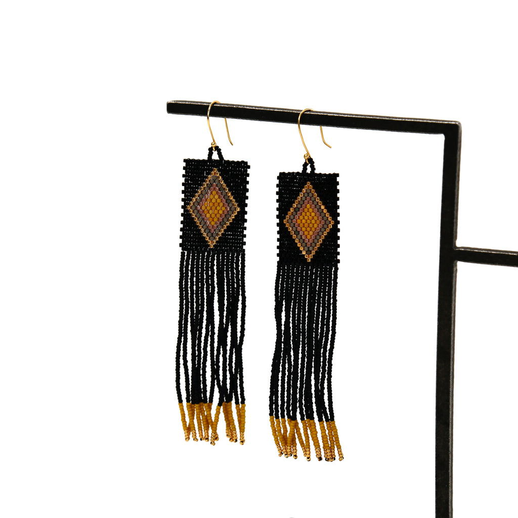 Sofia Earrings / Black
