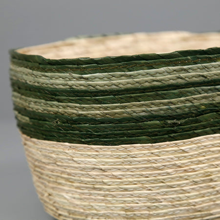 Makaua Palm Leaf Oval Bread Basket / Zebra Cactus