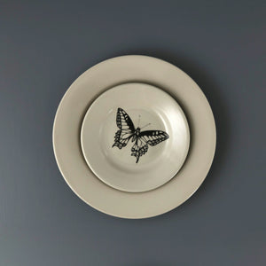 Laura Zindel Bistro Plate / Swallowtail Butterfly