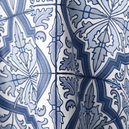 Laminated Cotton Rectangle Tablecloths / Orcas