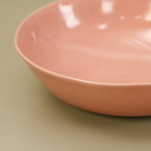 Davistudio Veggie Serving Bowl / Pink