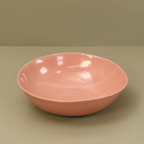 Davistudio Veggie Serving Bowl / Pink