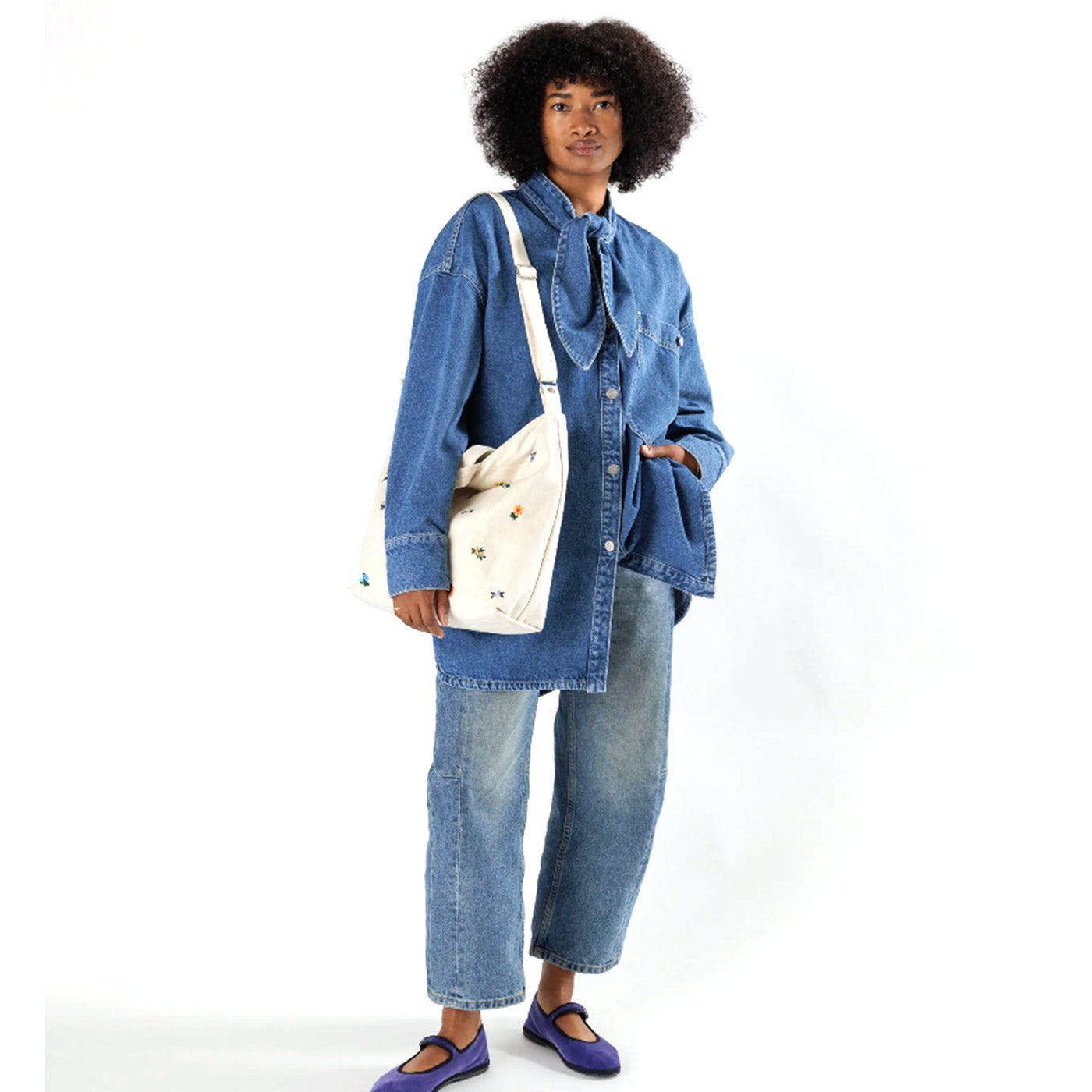 Baggu Horizontal Canvas Duck Bag / Ditsy Floral / Zipper Closure