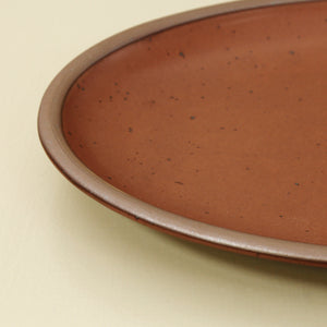 East Fork Oval Serving Platter / Medium / Amaro