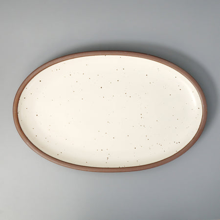 East Fork Oval Serving Platter / Large / Panna Cotta