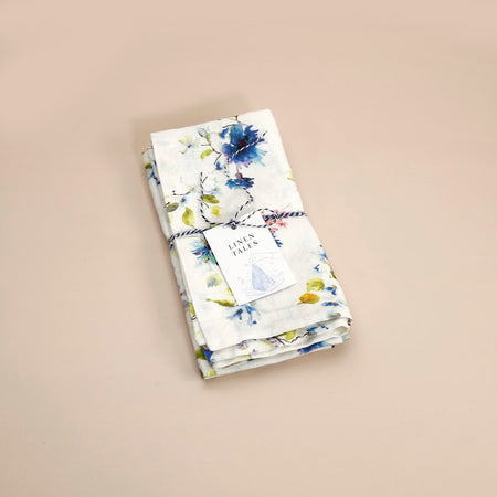 Flowers on White Linen Napkins / 4pc