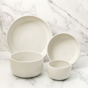 Youlha Serving Bowl / Matte White