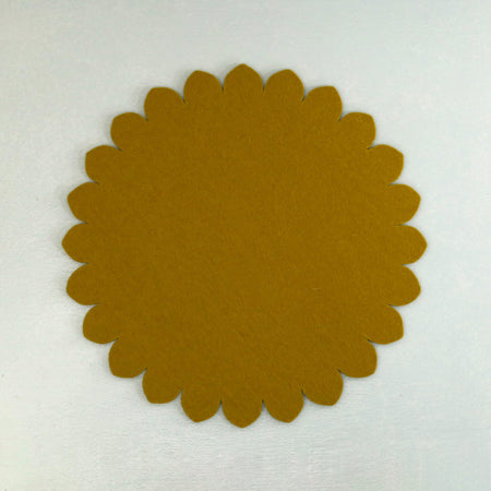 Graf Lantz Felt Scallop Trivet / Dandelion