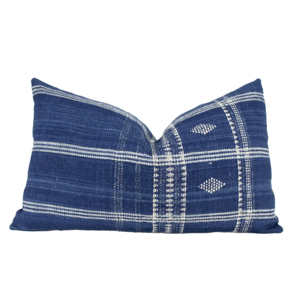 Diya Indian Wool Lumbar Pillow / Navy