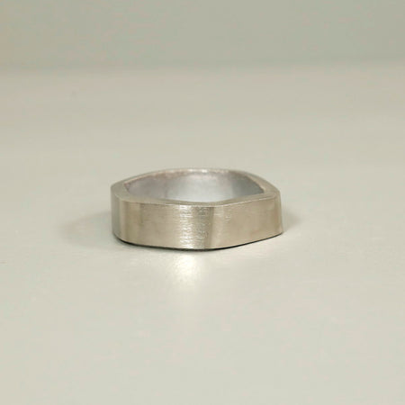 Silver Hexagon Napkin Ring / Single