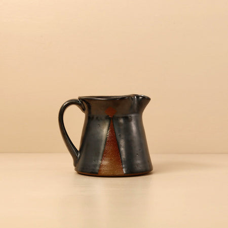 Jeremy Ayers / Geometric Pitcher