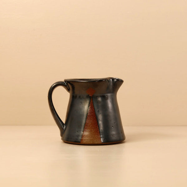 Jeremy Ayers / Geometric Pitcher