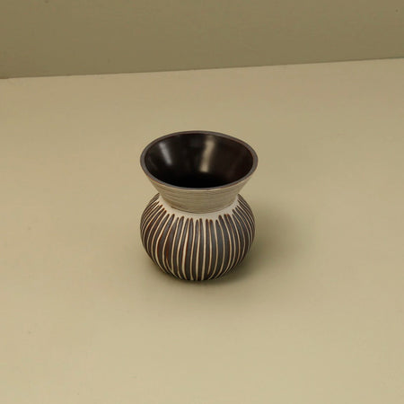 Jube Mini-Handcrafted Porcelain Vase / Brown Stripe