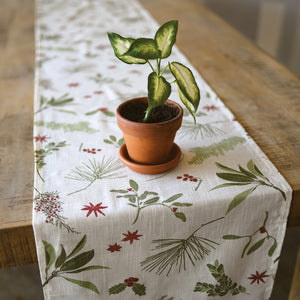 Boughs & Berries Table Runner / 16" x 98"