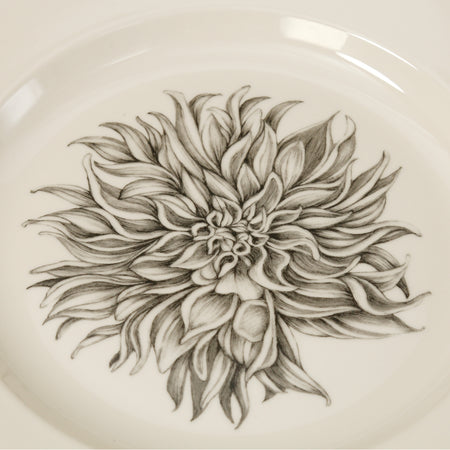 Laura Zindel Dinner Plate / Plate Dahlia