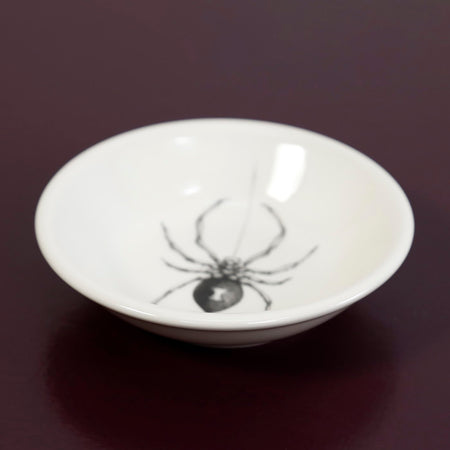 Laura Zindel Sauce Bowl / Black Widow