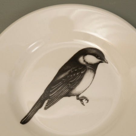 Laura Zindel Bistro Plate / Black-Capped Chickadee
