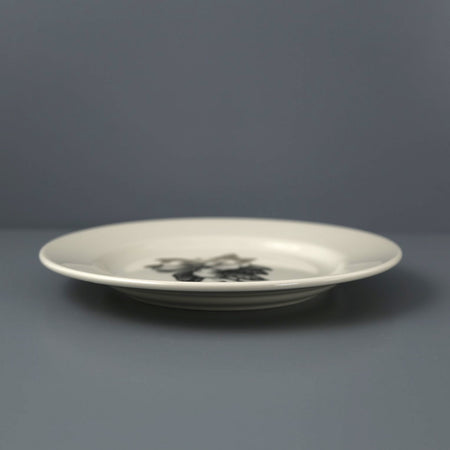 Laura Zindel Dinner Plate / Magnolia