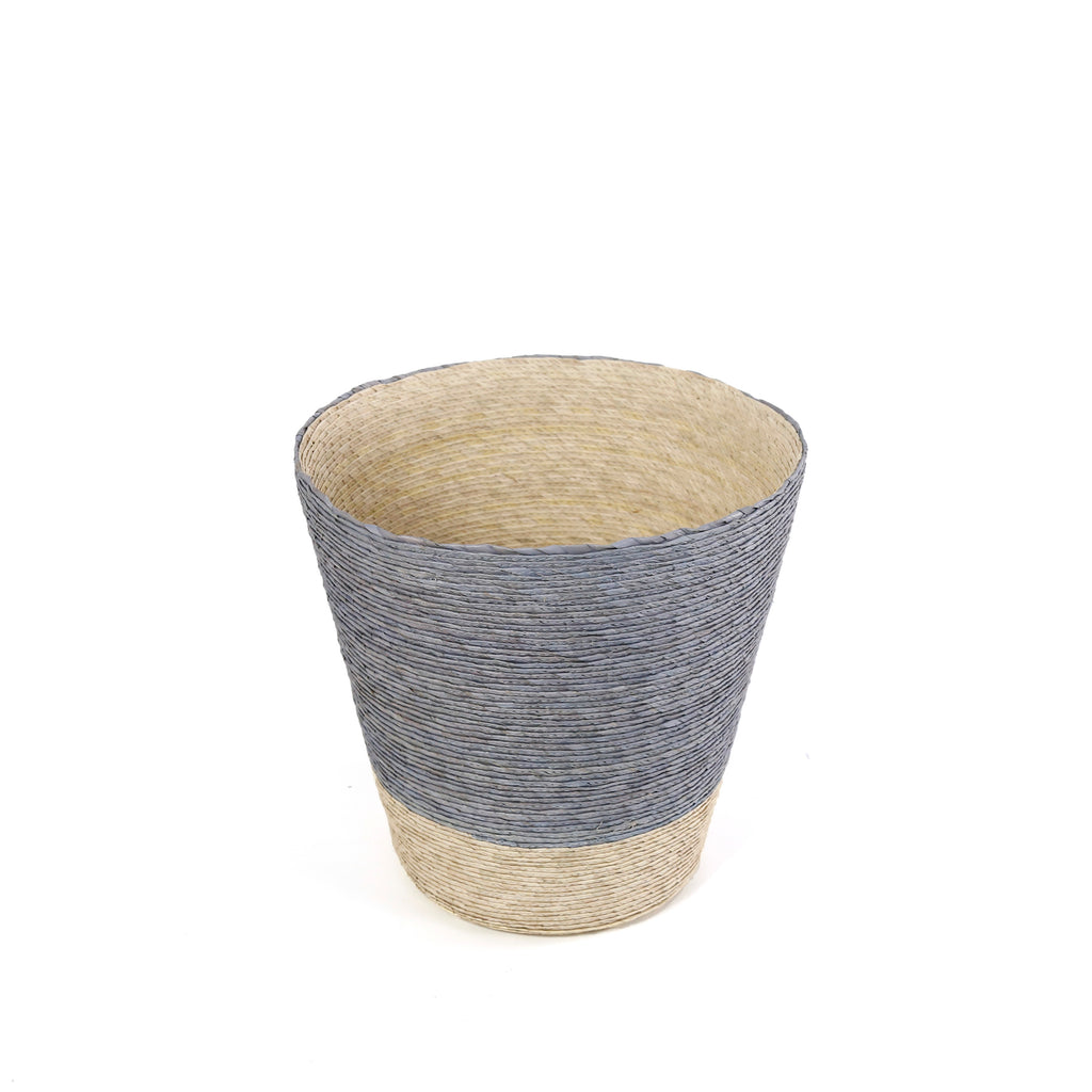 Makaua Palm Leaf Conical Basket / Cielo