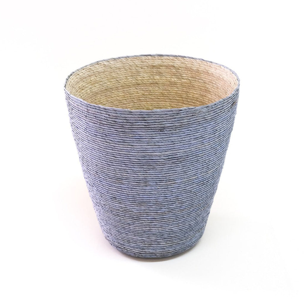 Makaua Palm Leaf Conical Basket / Cielo