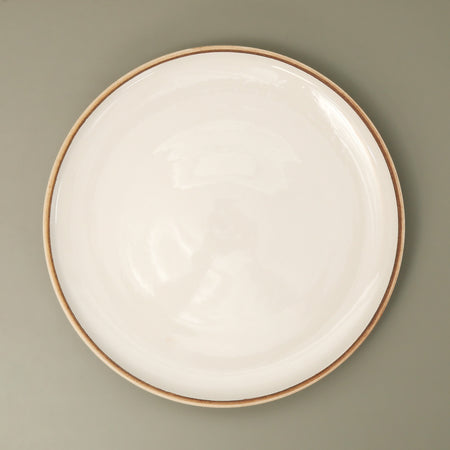 Hermit Dinner Plate / Ivory