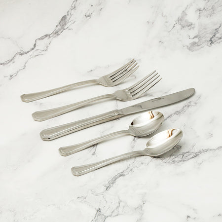 Victoria Dinner Knife