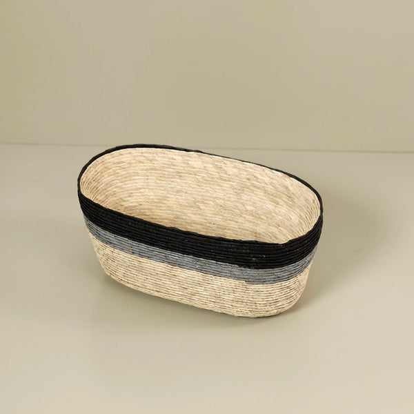 Makaua Palm Leaf Oval Bread Basket / Duo Black & Plata