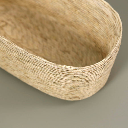 Makaua Palm Leaf Oval Bread Basket / Natural