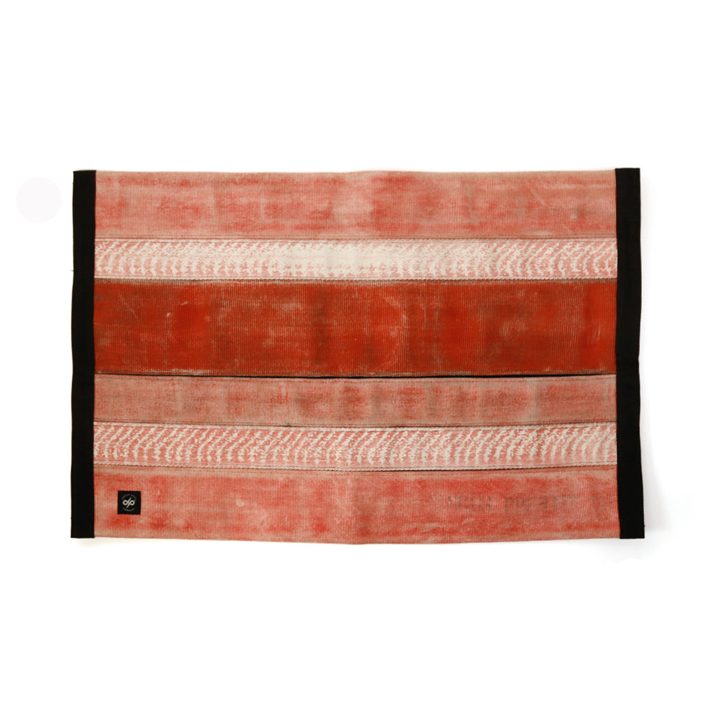 Oxgut Firehose Rugs / 2x3' / #203