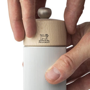 Peugeot Line Salt Mill / Natural