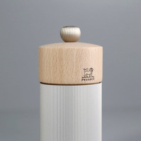 Peugeot Line Salt Mill / Natural