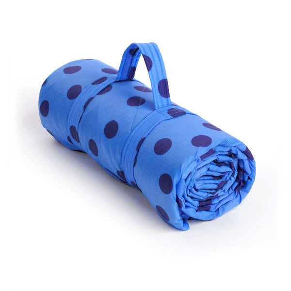 Baggu Puffy Picnic Blanket / Blue Polka Dot