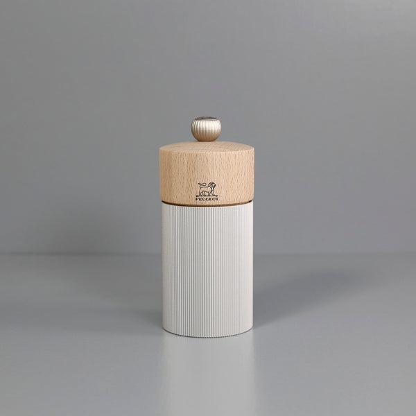 Peugeot Line Salt Mill / Natural