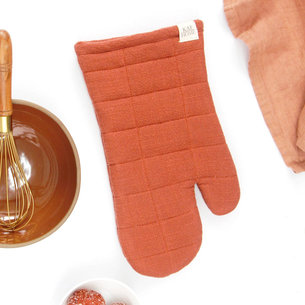 Monaco Quilted Oven Mitt / Sierra