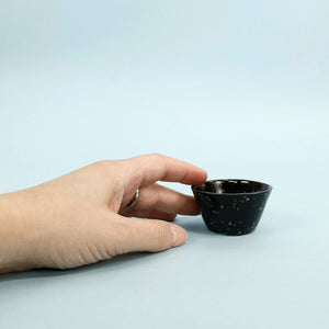 Speckled Sauce Bowl / Black