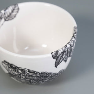 Laura Zindel Small Deep Bowl / Toad