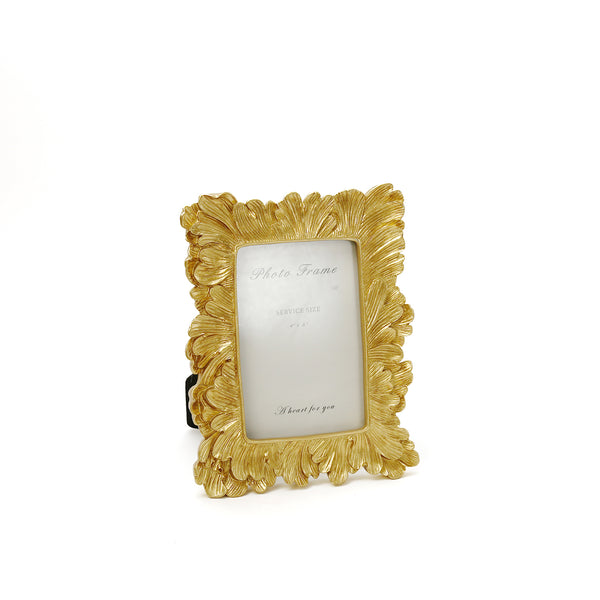 Decorative Leaf Picture Frame / Gold / 4" x 6"