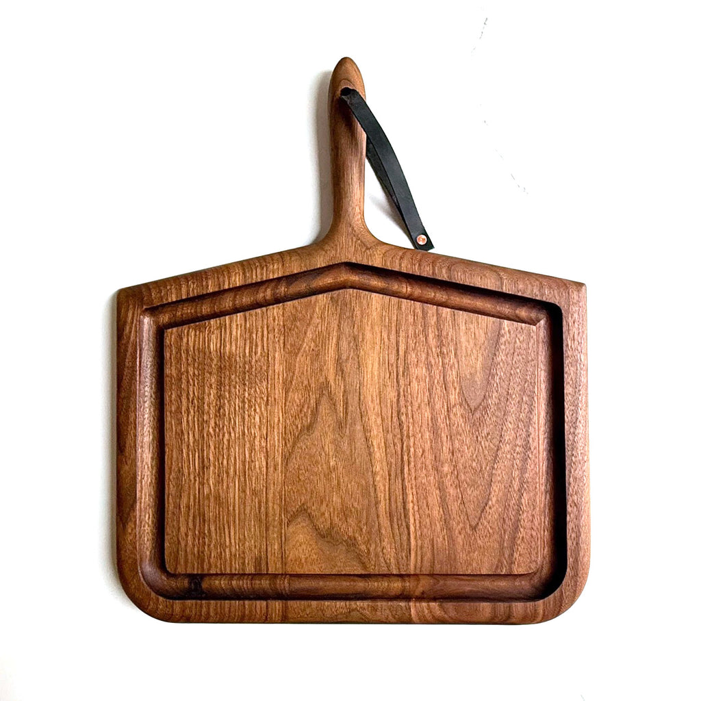KHEM Cutting Board / Large Whalebone / Grooved Walnut