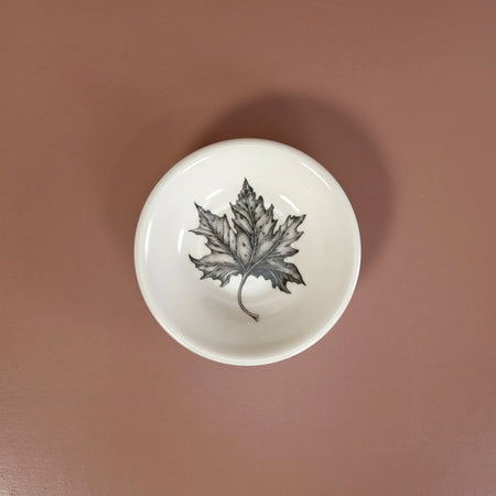 Laura Zindel Sauce Bowl / Maple Leaf