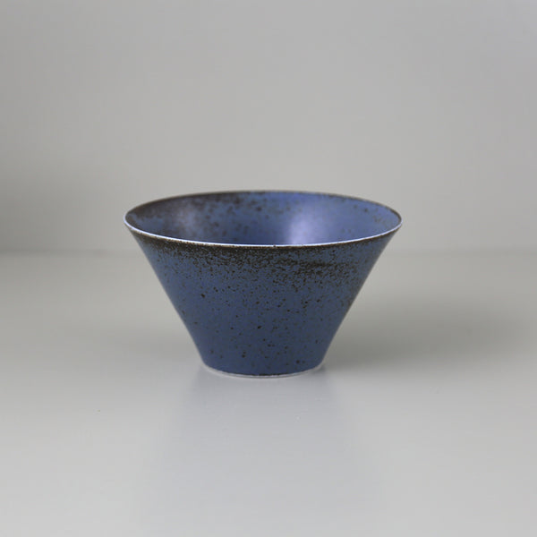 Ishi Japanese Bowls / Blue / Large 6.25"