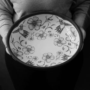 Laura Zindel 15" Pasta Bowl / Hummingbird