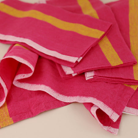 Laundered Linen Napkin Set / Pink Lime