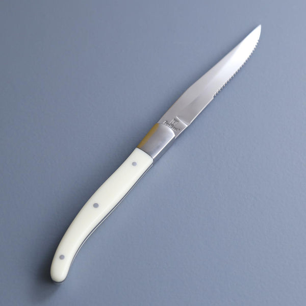 Provencal Serrated Steak Knife Set / Blonde