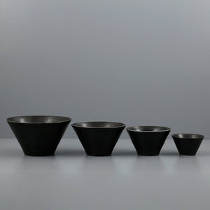 Ishi Japanese Bowls / Black / Extra Large 7.5"